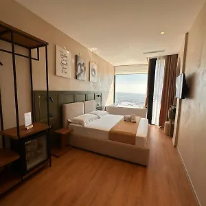  Hotel Z Art Albania